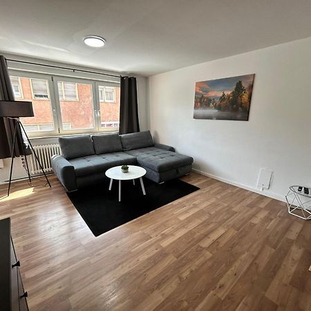 Unter Den Daechern Grillen In Bester Lage Innenstadt Stellplatz ハイルブロン エクステリア 写真